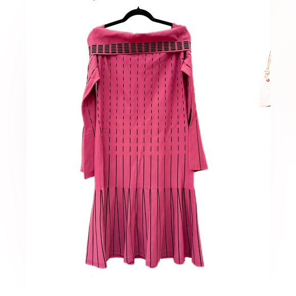 Prabal Gurung off the shoulder, drop waist, knit dress. Berry with black accents - Picture 4 of 8